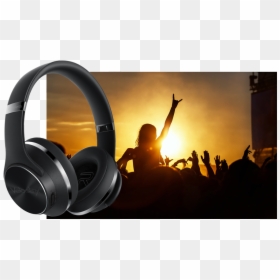 Our Soundshare Headset In Front Of A Concert Crowd - Headphones, HD Png Download - rocket league octane png