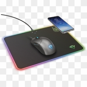 Gxt 750 Qlide Rgb Mouse Pad With Wireless Charging, HD Png Download - mouse pad png