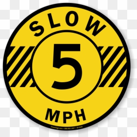 Forklift Speed Limit Signs - Circle, HD Png Download - speed limit sign png