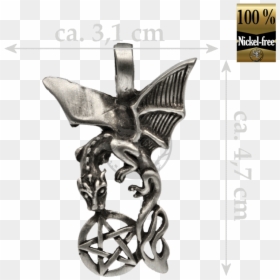 Flying Dragon With Pentagram In The Catch - Pendant, HD Png Download - inverted pentagram png