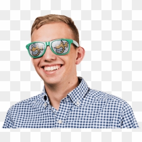 Young Boy Smiling, Straight White Teeth, Wearing Sunglasses - Male, HD Png Download - smiling teeth png