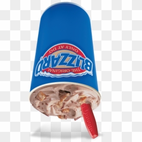 Brownie Temptation Blizzard® - Blizzard Dairy Queen, HD Png Download - snicker png