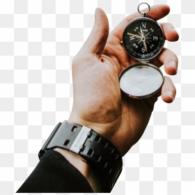 Small Compass In Hand - Compass In Hand Png, Transparent Png - compass png