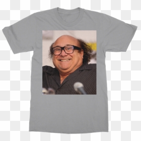 Danny Devito Classic Adult T-shirt - She Call Me Daddy I Don T Even Know Her Momma, HD Png Download - danny devito png