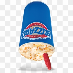 Brownie Temptation Blizzard® - Dairy Queen Chocolate Oreo Blizzard, HD Png Download - blizzard png
