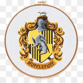 Hufflepuff Crest Cross Stitch Kit By Stitchering , - Harry Potter Hufflepuff Png, Transparent Png - gryffindor crest png