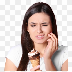 Woman Holding Ice Cream Wincing And Holding Jaw - Vera Cooremans, HD Png Download - sharp teeth png
