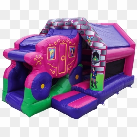 Princess Carriage Front Slide Bouncer - Inflatable Castle, HD Png Download - cinderella carriage png