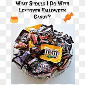Bowl Con Chocolates , Png Download - Bowl Of Chocolate Candy, Transparent Png - halloween candy png