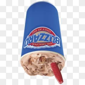 Kit Kat Temptation Blizzard® - Dairy Queen Chocolate Oreo Blizzard, HD Png Download - kit kat png