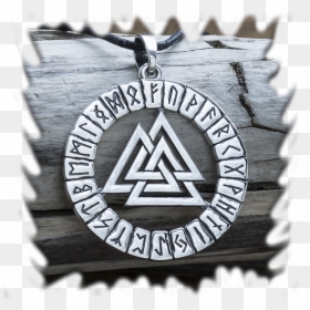 Features Of Using Amulets - Emblem, HD Png Download - valknut png