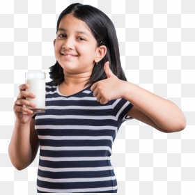 Small Girl Drinking Milk, HD Png Download - drinking png