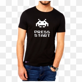 Camiseta Press Start Marcianito , Png Download - Black T Shirt Models, Transparent Png - press start png