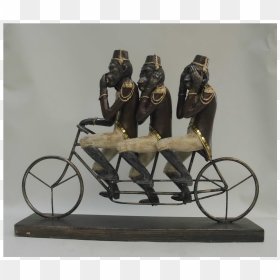 3 Monkeys On Bike In Resin 40x31h - Rickshaw, HD Png Download - indian monkey png