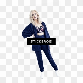 Perrie Edwards Standing - Girl, HD Png Download - business woman standing png