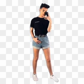 Jamescharles Png - Dlpng - Com - James Charles Full Body, Transparent Png - luke hemmings png