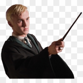 Wand Transparent Draco Malfoy Png - Draco Malfoy With Wand, Png Download - draco malfoy png