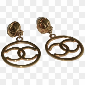 Large Iconic Chanel Gold Plate Logo Cc Hoop Earrings - Large Chanel Earrings, HD Png Download - hoop earrings png