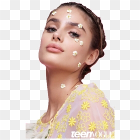 Taylor Hill, Model, And Flowers Image - Have A Beautiful Face, HD Png Download - taylor hill png