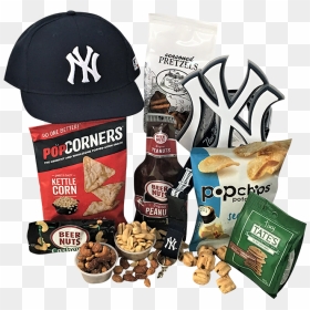 New York Yankees Fan Gift Basket - Walnut, HD Png Download - new york yankees png