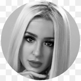 Tanamongeau - Black And White Photo Of Tana Mongeau, HD Png Download - tana mongeau png