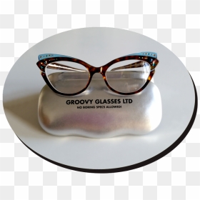 Francis-klein2 - Reflection, HD Png Download - cat eye glasses png