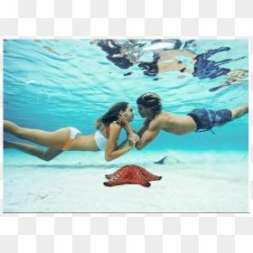 Jace Norman At The Pool, HD Png Download - alexis ren png